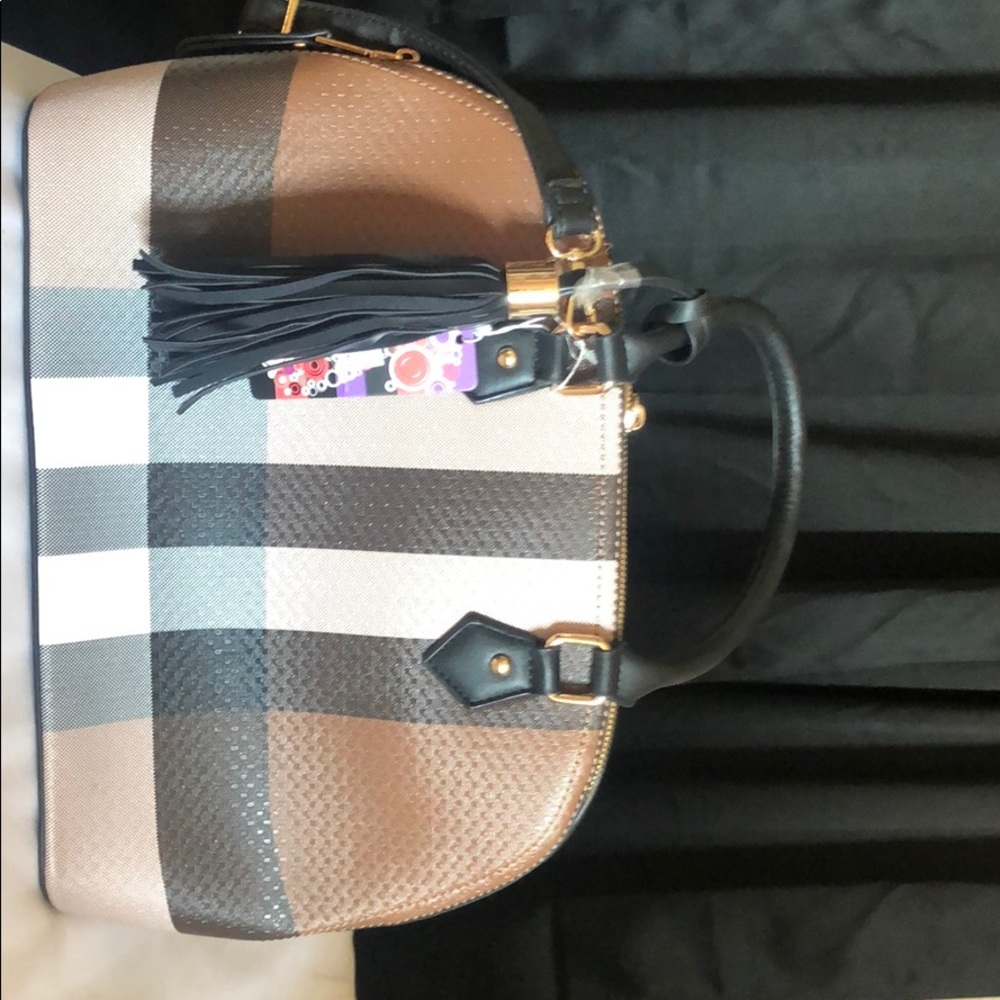Brand new plaid purse
